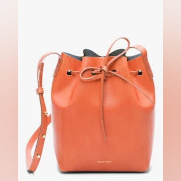 NWT Mansur Gavriel drawstring bucket leather bag in Brandy, Azure Interior - Picture 12 of 13